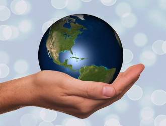 hand keep globe earth preview